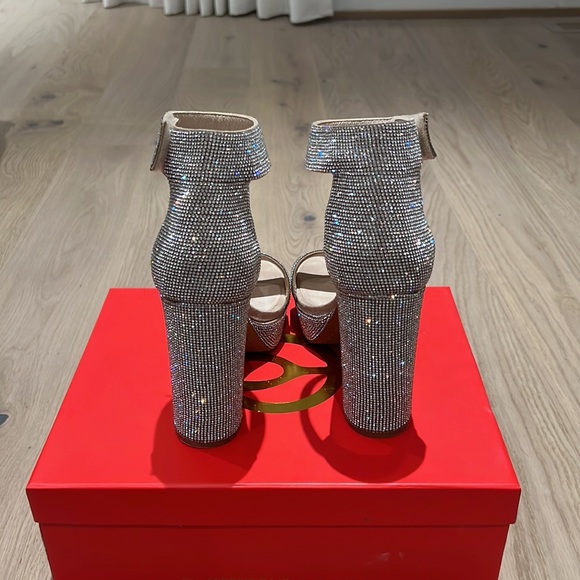 Wishbone sparkle shoes - Picture 3 of 3
